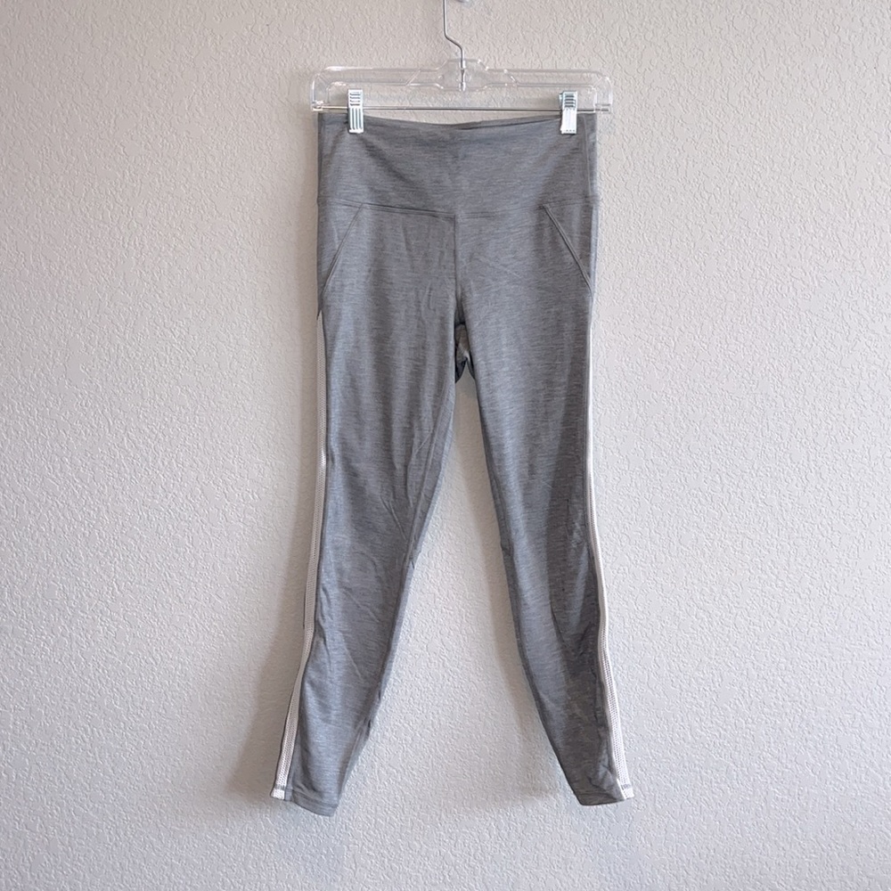 Athleta leggings with white mesh